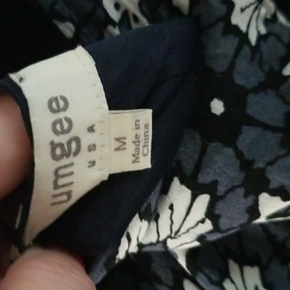 Umgee sleeveless printed blue dress size medium - Picture 6 of 6